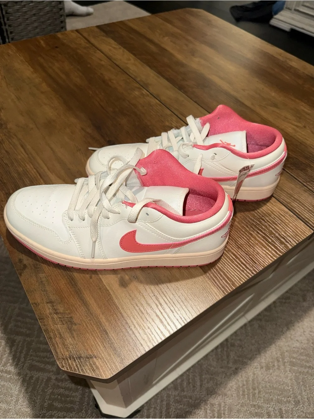 Nike Women’s White and Pink Low-Top Sneakers